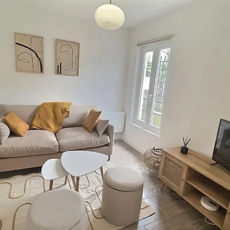 Charmante Maison De Apartment